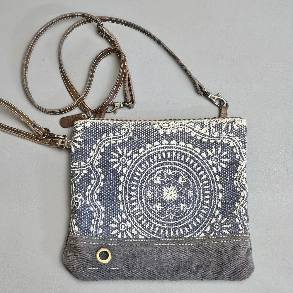 Myra Bag Sapphire Gray Canvas Leather Crossbody Wristlet Strap Boho